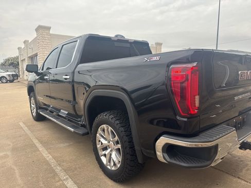Used 2020 GMC Sierra 1500 SLT w/ SLT Premium Plus Package AWD/4WD image 7