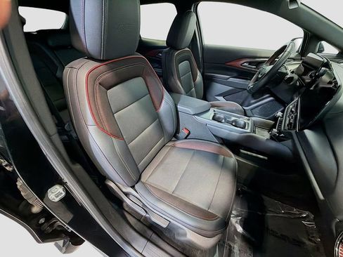 Used 2024 Chevrolet Equinox EV RS FWD image 28