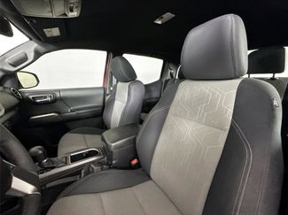 Used 2022 Toyota Tacoma TRD Sport w/ Technology Package RWD video 3
