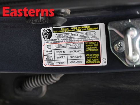 Used 2023 Subaru Forester Premium AWD/4WD image 39