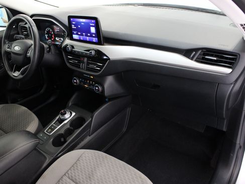 Used 2021 Ford Escape SE w/ SE Sport Appearance Package FWD image 36