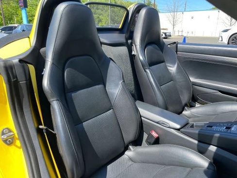 Used 2015 Porsche Boxster GTS RWD image 31