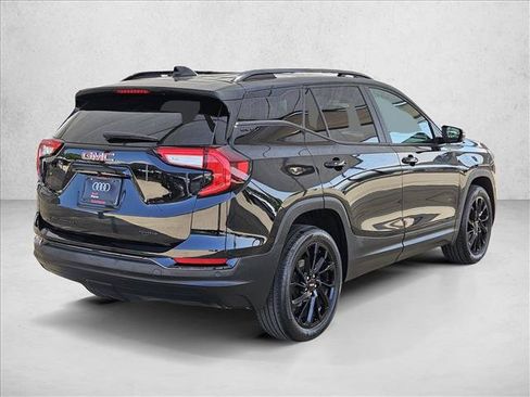 Used 2024 GMC Terrain SLE w/ Driver Convenience Package AWD/4WD image 5