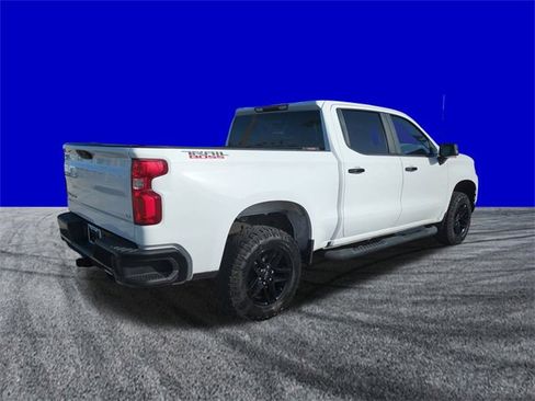 Used 2021 Chevrolet Silverado 1500 LT Trail Boss image 4