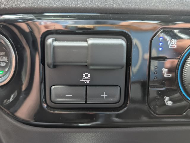 Used 2026 Chevrolet Silverado 3500 LTZ w/ LTZ Premium Package AWD/4WD image 27