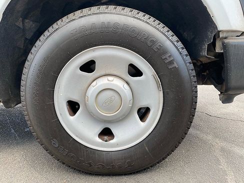 Used 2009 Ford F250 XL image 21