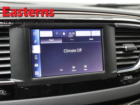 Used 2023 Chrysler Voyager LX FWD image 19