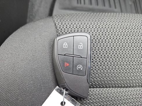 Used 2025 GMC Canyon Elevation w/ Convenience Package RWD image 34