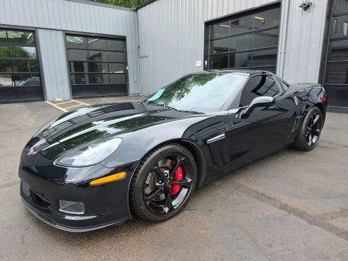 Used 2013 Chevrolet Corvette Grand Sport w/ 2LT Preferred Equipment Group RWD image 58