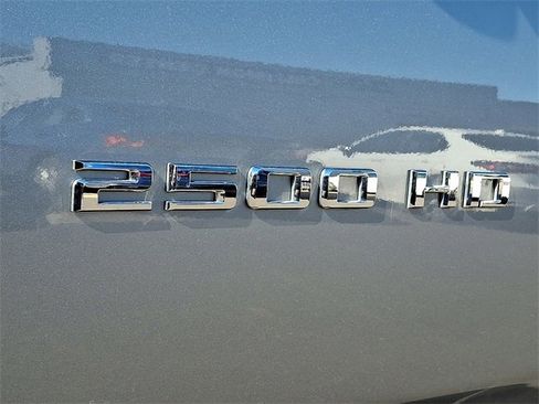 Used 2025 Chevrolet Silverado 2500 LT w/ All Star Edition image 32