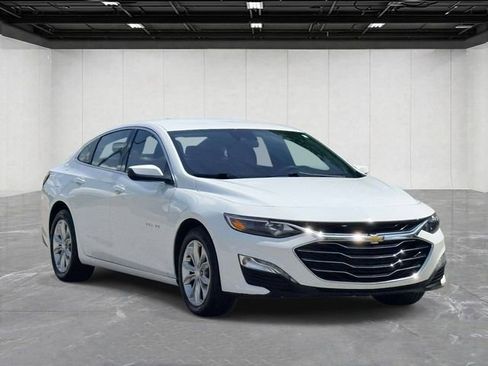Used 2023 Chevrolet Malibu LT w/ Driver Confidence Package FWD image 3