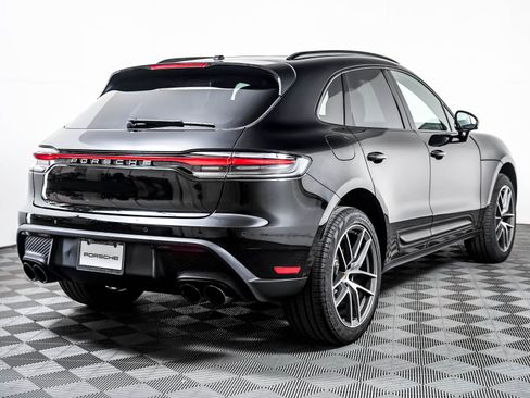Certified 2026 Porsche Macan AWD/4WD image 10