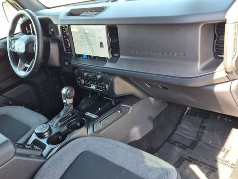 Used 2025 Ford Bronco Big Bend AWD/4WD image 32
