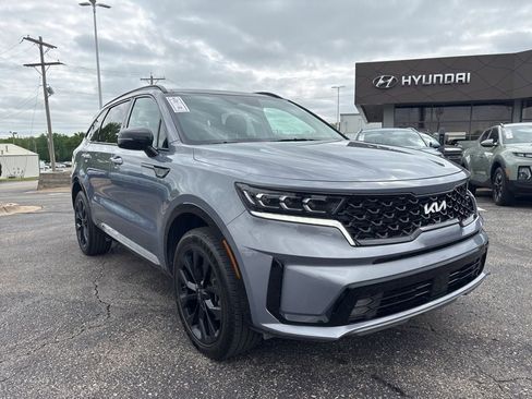 Used 2022 Kia Sorento SX AWD/4WD image 3