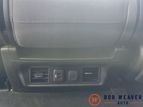 Used 2019 Chevrolet Silverado 1500 LT w/ All-Star Edition AWD/4WD image 32