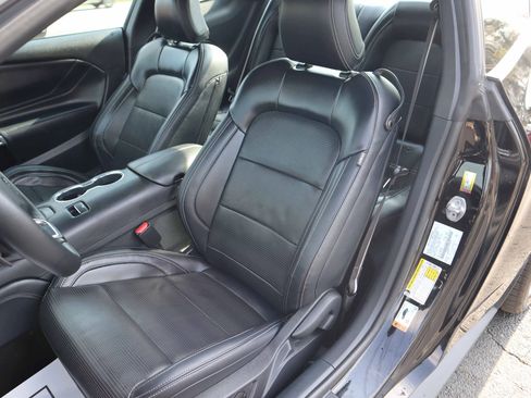 Used 2024 Ford Mustang GT Premium image 2