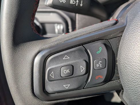 Used 2024 Jeep Wrangler Unlimited Rubicon image 21