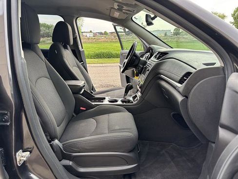 Used 2017 Chevrolet Traverse LT AWD/4WD image 21