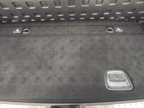 Used 2014 Mercedes-Benz GL 550 4MATIC image 50