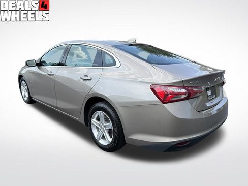 Used 2022 Chevrolet Malibu LT FWD image 3