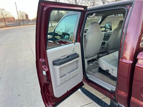 Used 2008 Ford F250 XLT image 23