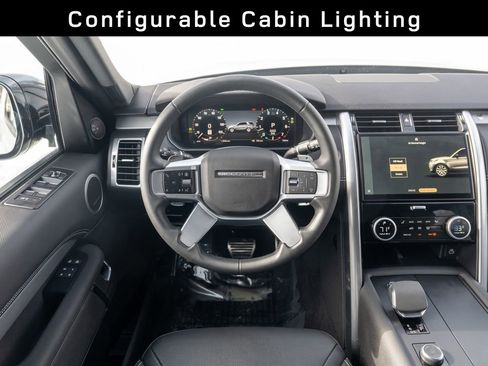 Certified 2024 Land Rover Discovery Dynamic SE image 13