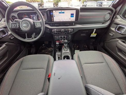 New 2025 Jeep Wrangler Unlimited Rubicon image 13