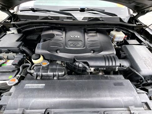 Used 2015 INFINITI QX80 4WD w/ Theater Package image 32