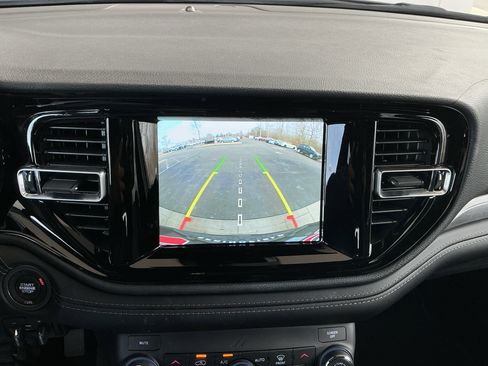 Used 2023 Dodge Durango SXT Launch Edition image 10