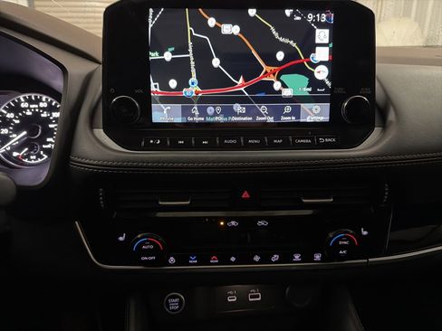 Used 2022 Nissan Rogue SL w/ SL Premium Package image 17