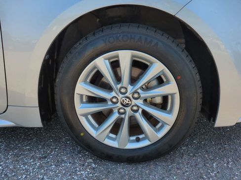 Certified 2024 Toyota Corolla XLE FWD image 11