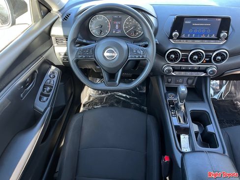 Used 2024 Nissan Sentra S FWD image 16