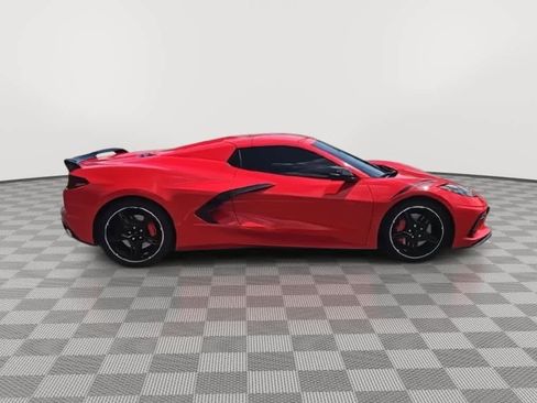 Used 2023 Chevrolet Corvette Stingray Premium Conv w/ Z51 Performance Package RWD image 9