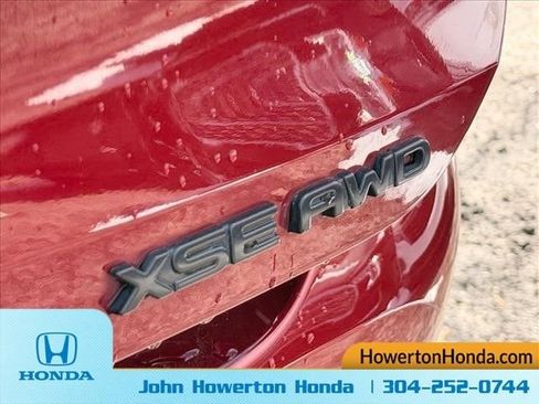 Used 2022 Toyota Highlander XSE AWD/4WD image 31