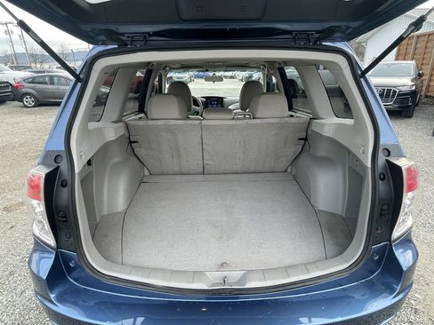 Used 2010 Subaru Forester 2.5X Premium image 12
