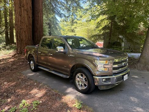 Used 2015 Ford F150 Lariat AWD/4WD image 7