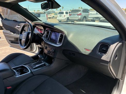 Used 2019 Dodge Charger Scat Pack w/ Driver Confidence Group RWD image 25