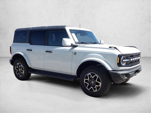 New 2026 Ford Bronco Outer Banks AWD/4WD image 6
