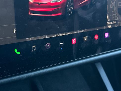 Used 2024 Tesla Model S image 20