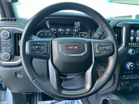 Used 2023 GMC Sierra 2500 AT4 w/ AT4 Preferred Package AWD/4WD image 38