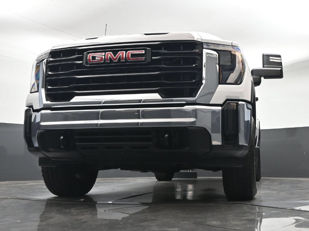 Used 2026 GMC Sierra 2500 Pro w/ Convenience Package AWD/4WD image 28