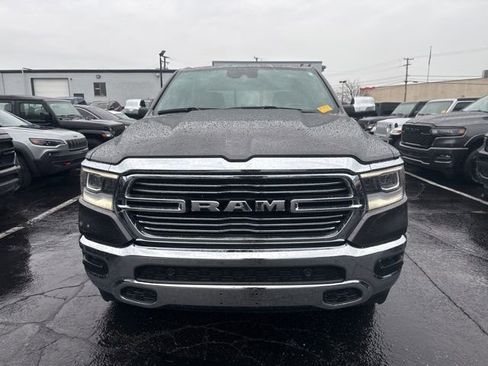 Used 2023 RAM 1500 Laramie AWD/4WD image 2