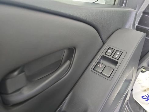 Used 2023 Nissan Frontier S w/ Technology Package image 18