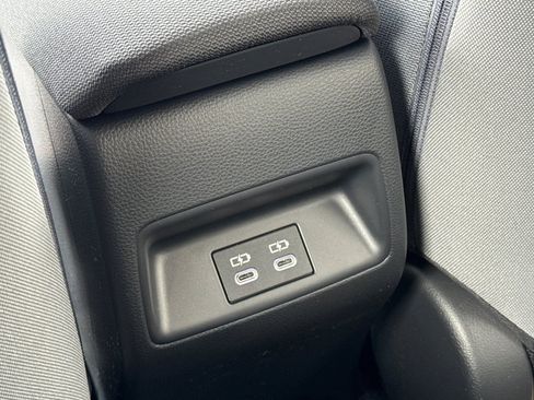 New 2026 Toyota Corolla SE FWD image 15