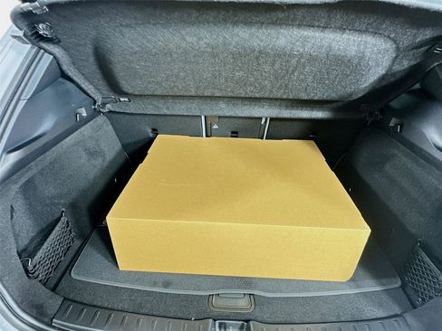 Used 2026 Mercedes-Benz GLA 250 4MATIC image 35