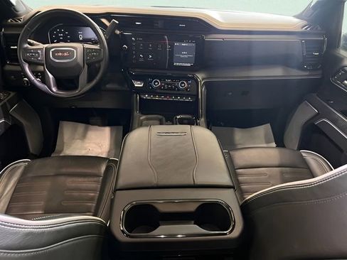 Used 2024 GMC Sierra 2500 AT4X image 20