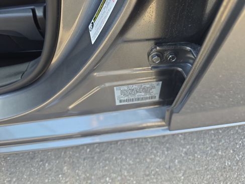 Used 2025 Nissan Sentra SV FWD image 27