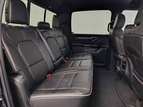 Used 2022 RAM 1500 Limited w/ Body Color Bumper Group image 37