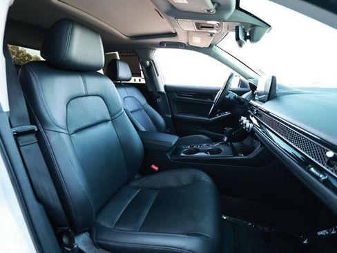 Used 2022 Honda Civic Touring image 28