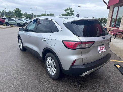 Used 2020 Ford Escape SE FWD image 8